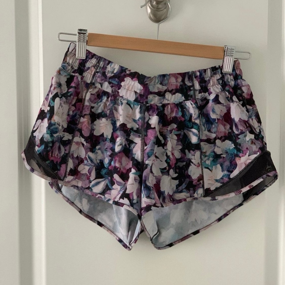 Lululemon Hotty Hot Shorts